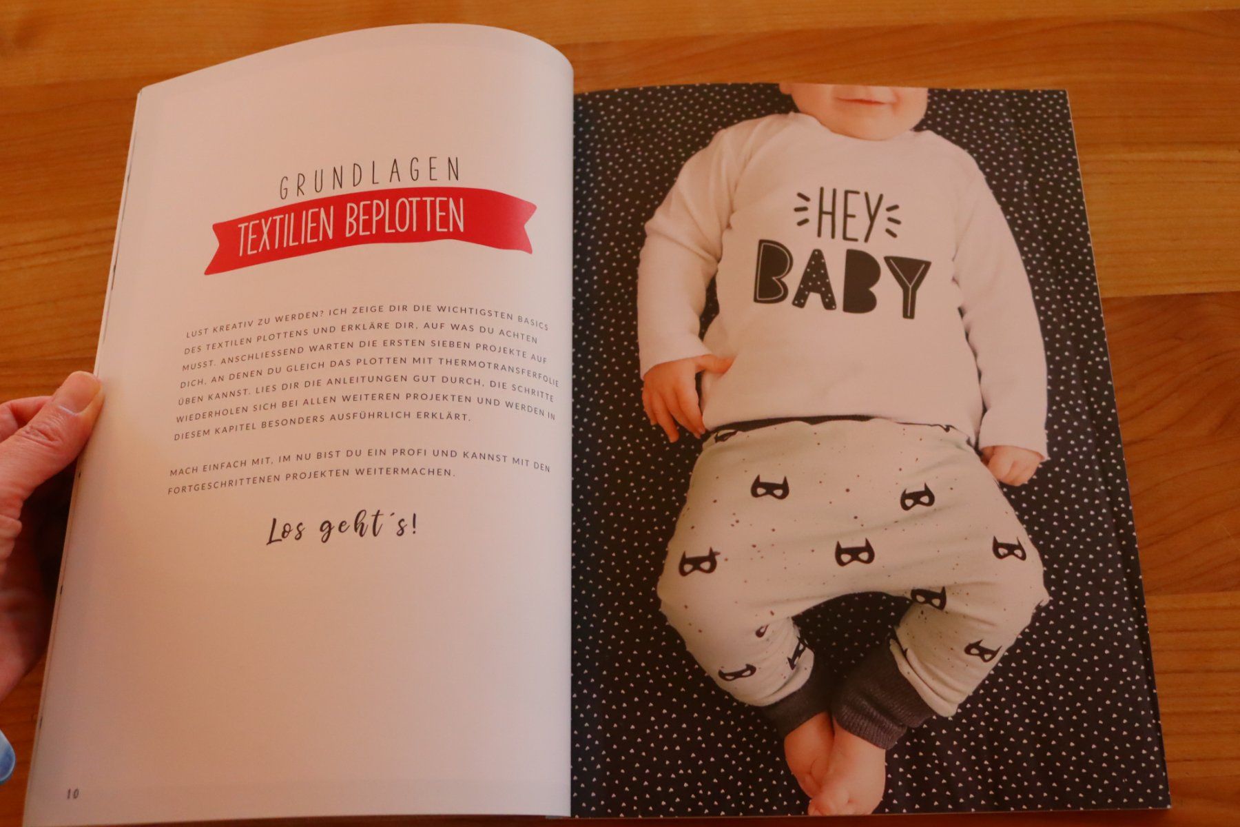 Bücher: Buch: Textiles Gestalten mit dem Hobbyplotter – Neu (gemäss Beschreibung) aus Wenslingen von Strick4Alpaca 5