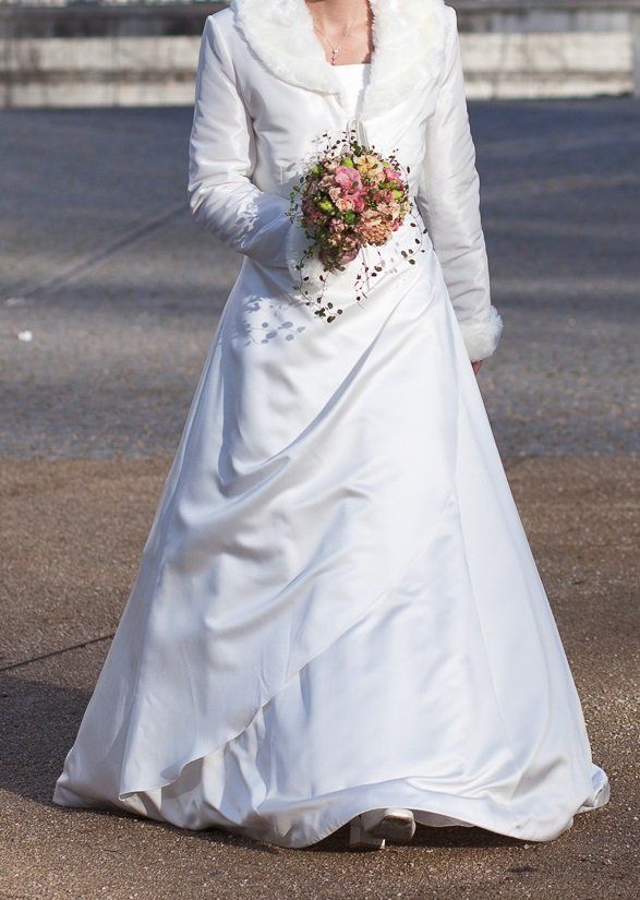 Vestiti: Hochzeitskleid – Usato da Fehren venduto da hrettmer