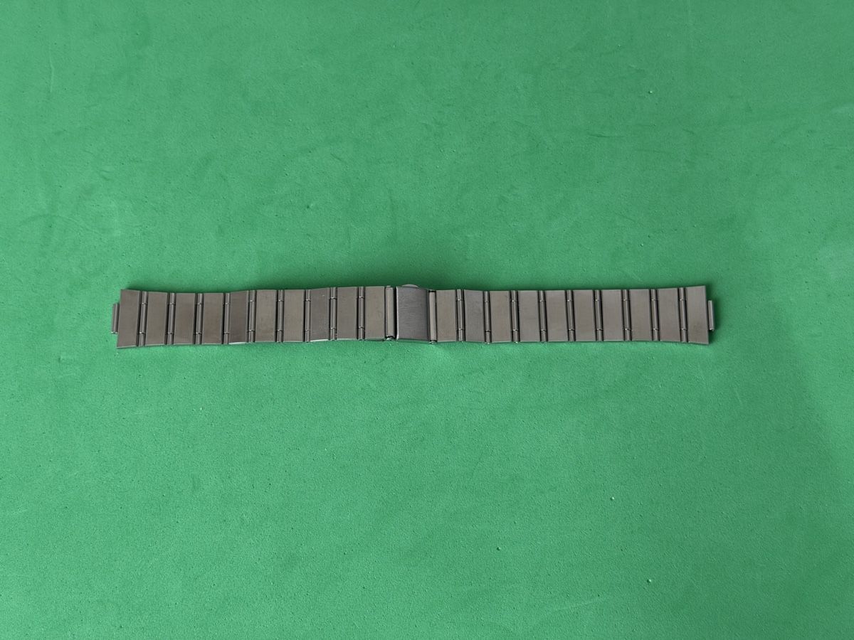 Armbänder & -reifen: Bracelet de montre vintage – Neu (gemäss Beschreibung) aus Bassecourt von 59.00chf