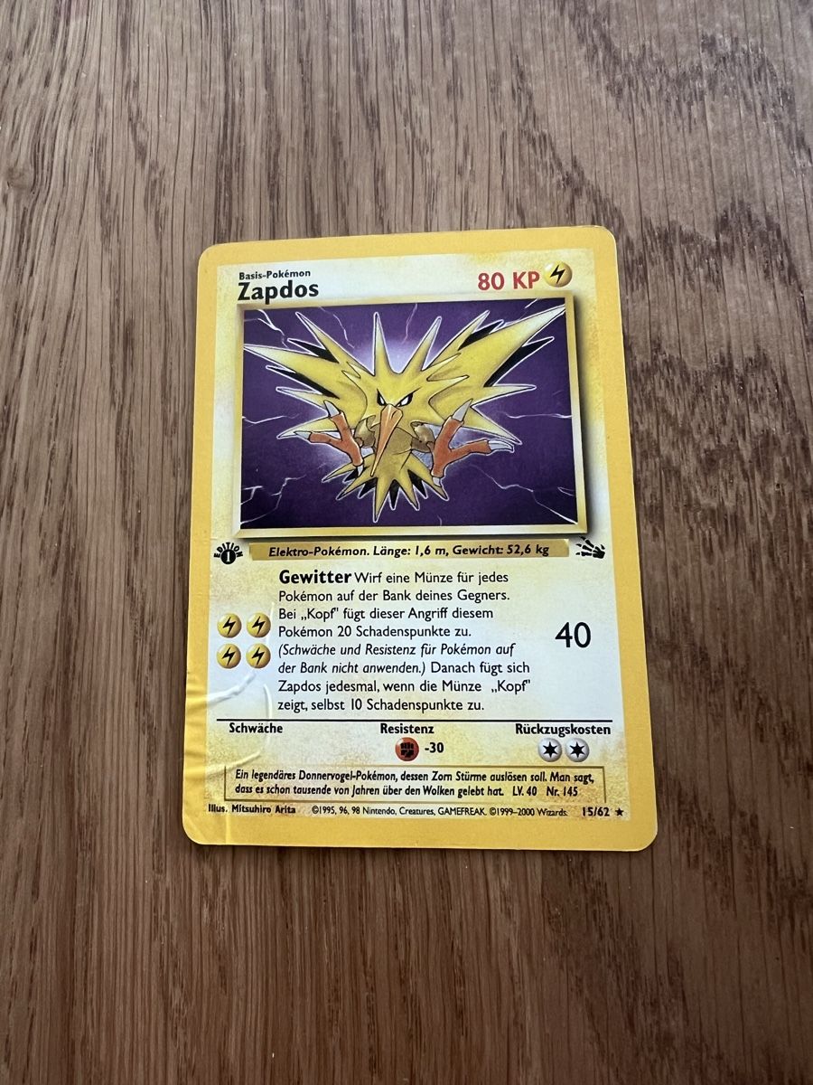Pokémon Carte collezionabili: Zapdos 1st Edition 15/62 - Fossil 2000 – Usato da Aesch BL venduto da Svenski47