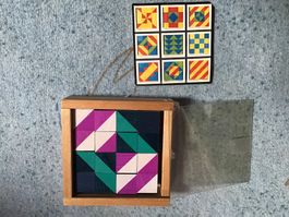 Klötzli-Mosaik mit Musterkarte, gebraucht in Holzbox