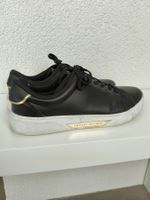 Baskets noires Tommy Hilfiger 41
