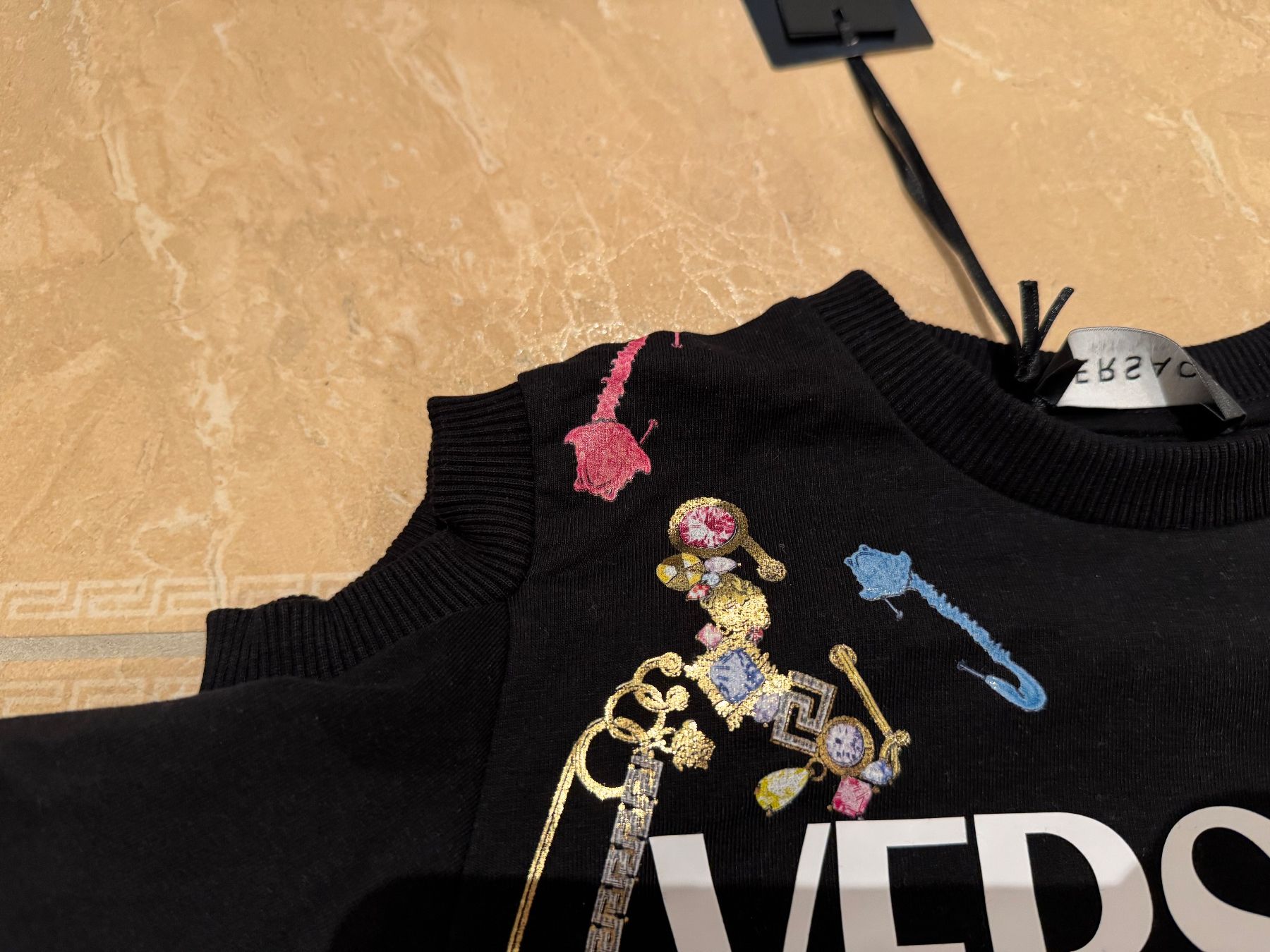 Maglioni & Felpe: Versace neuer coolster Pulli, 6J 116 NP 210 Fr – Nuovo e nell'imballaggio originale da Klingnau venduto da Markus14 4