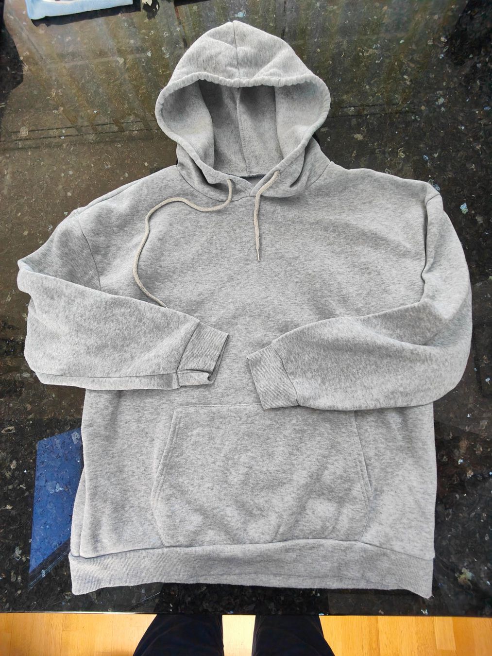 Maglioni & Felpe: Hoody – Usato da Zürich venduto da Mumpfi9