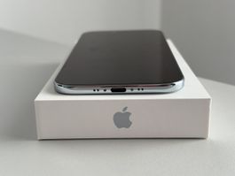 iPhone Air 256GB Sky Blue