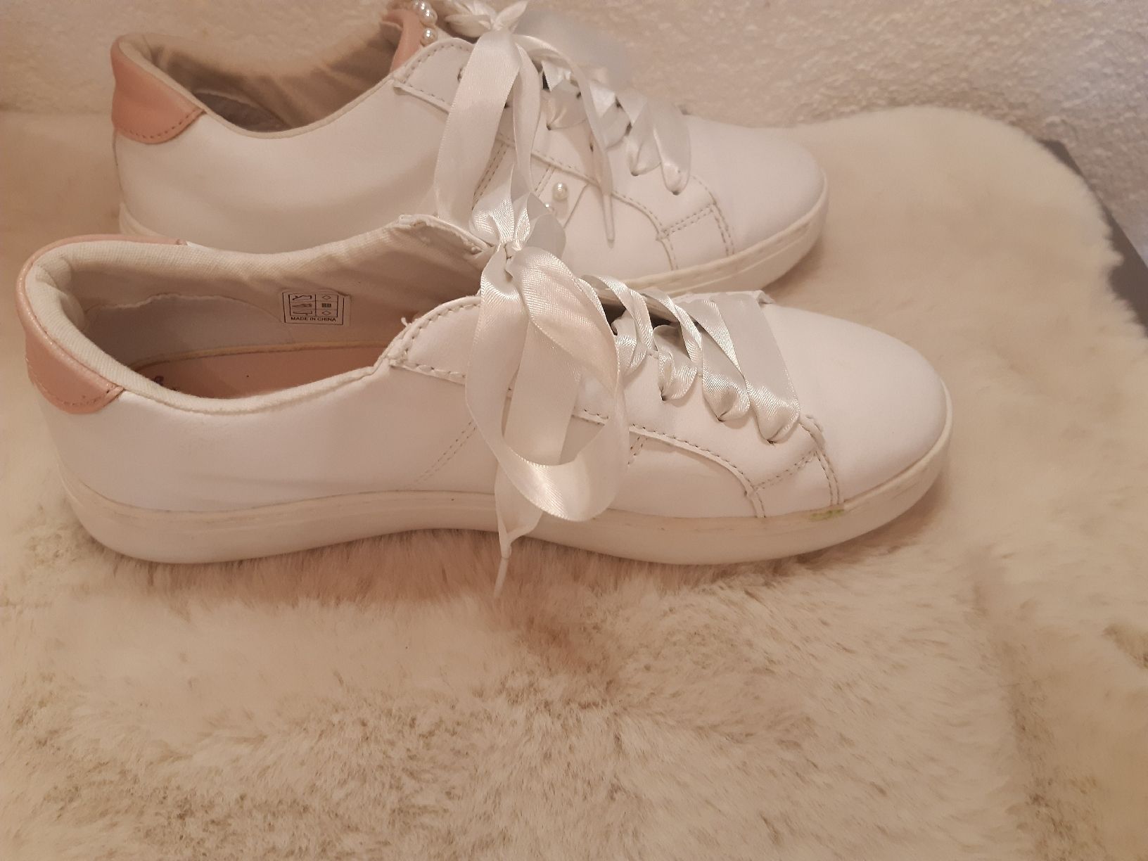 Damenschuhe: Schöne weisse Schuhe 40 – Gebraucht aus Toffen von Gwunderegge77 3