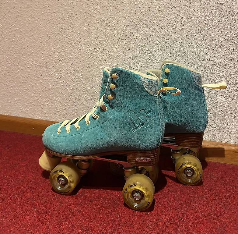 Inline-Skating & Rollschuhe: Rollschuhe neuwertig  – Gebraucht aus Binningen von Anitam 3