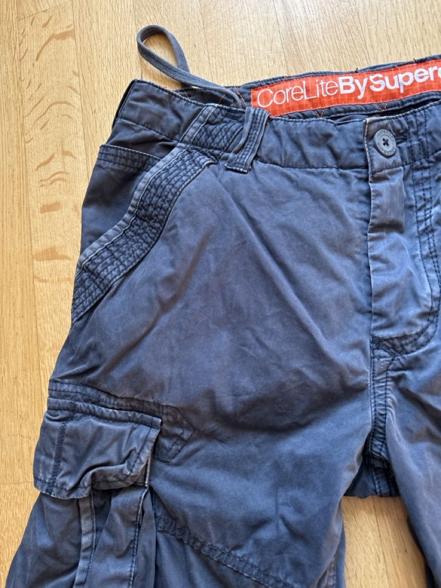 Superdry Hosen: Superdry Shorts Gr. M  – Gebraucht aus Mauren von ducducturi 2