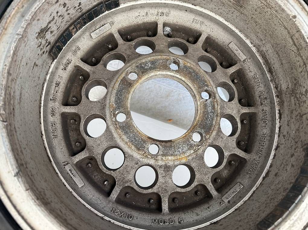 Goodrich Pneus & Roues: Räder zu Chevrolet K5 – D'occasion à Buchs SG par Scaro 2