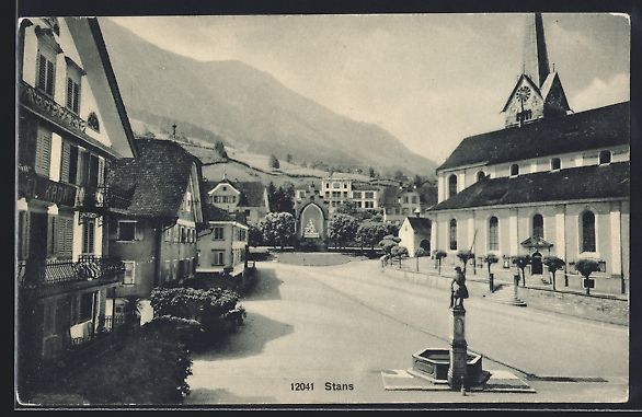 Cartoline postali: AK Stans, Hotel Krone und Kirche, 1917 – Usato da Berlin venduto da bartko-reher
