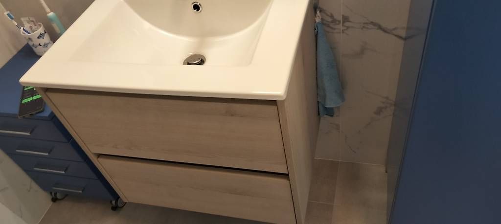 Installations & Meubles: Mobile per bagno  – D'occasion à Gordola par rob_n85r