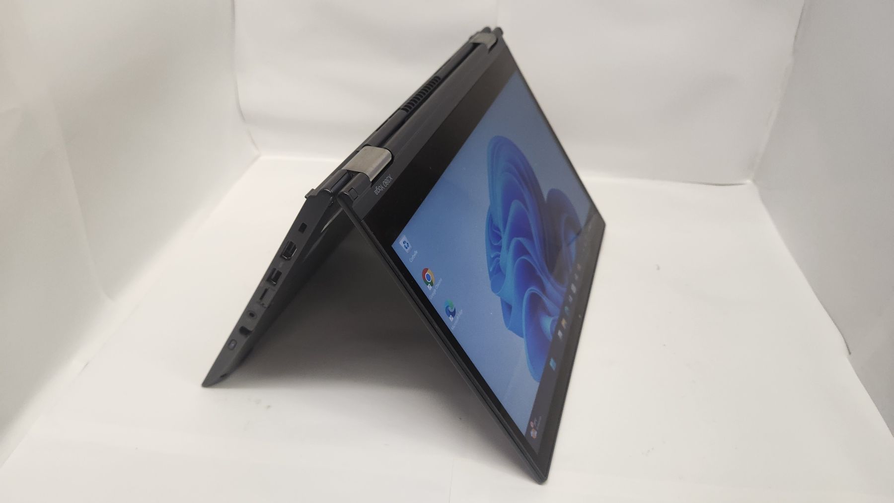 Lenovo Notebook: LENOVO Thinkpad X380 Yoga, Intel Core i5 7th  – Usato da Donneloye venduto da ire_767q
