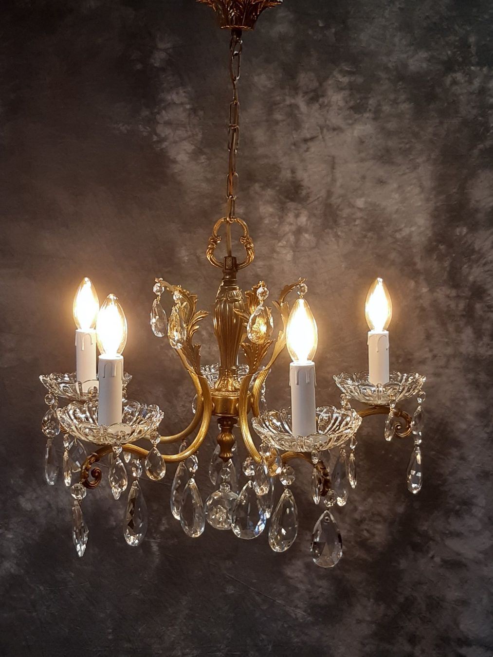 Lampadari & plafoniere: Alter Kronleuchter 5 Flammig Total Restauriert – Usato da Winterthur venduto da lampenretter