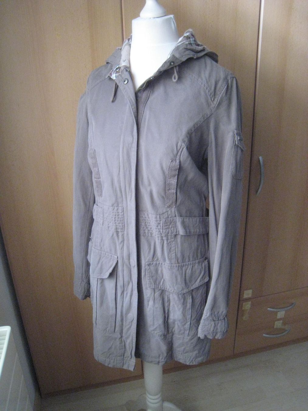 Giacche: khaki ZERO Frühlings-JACKE Gr. 34  Uebergangsjacke – Usato da Dättlikon venduto da Mamakuga