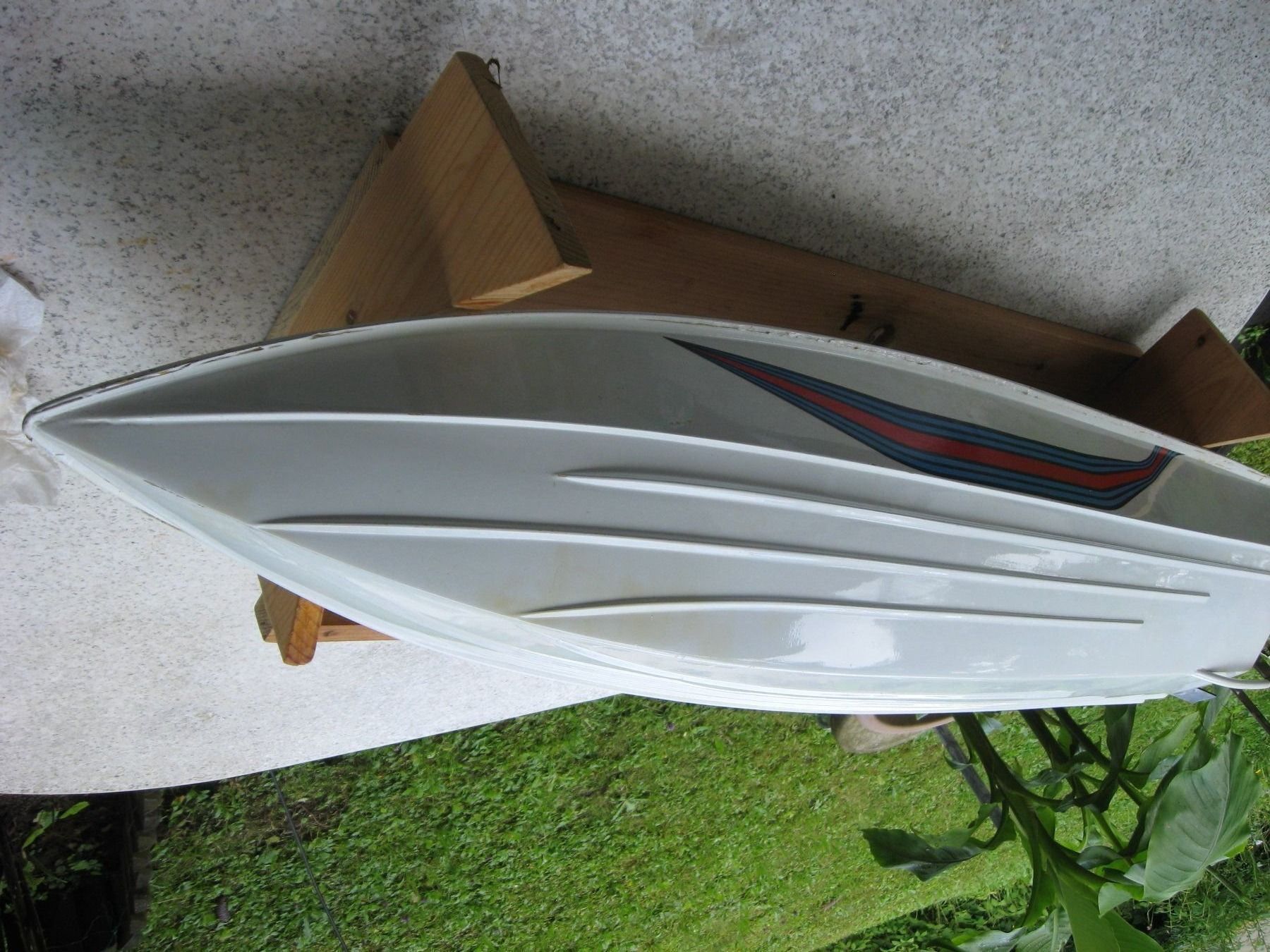 Modellismo RC: 80 km/h  Martini Rennboot // Rossi 15cm3 NitroRacer – Usato da St. Gallen venduto da SchweizoMat 3