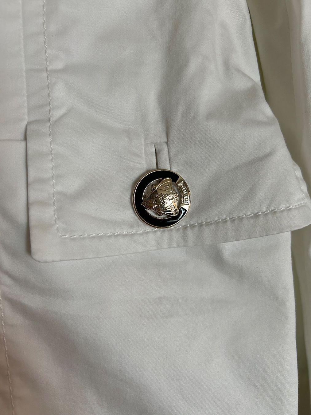 Gucci Jacken: Gucci 2000s blazer (XS) – Gebraucht aus Rüschlikon von Tey_sl 3
