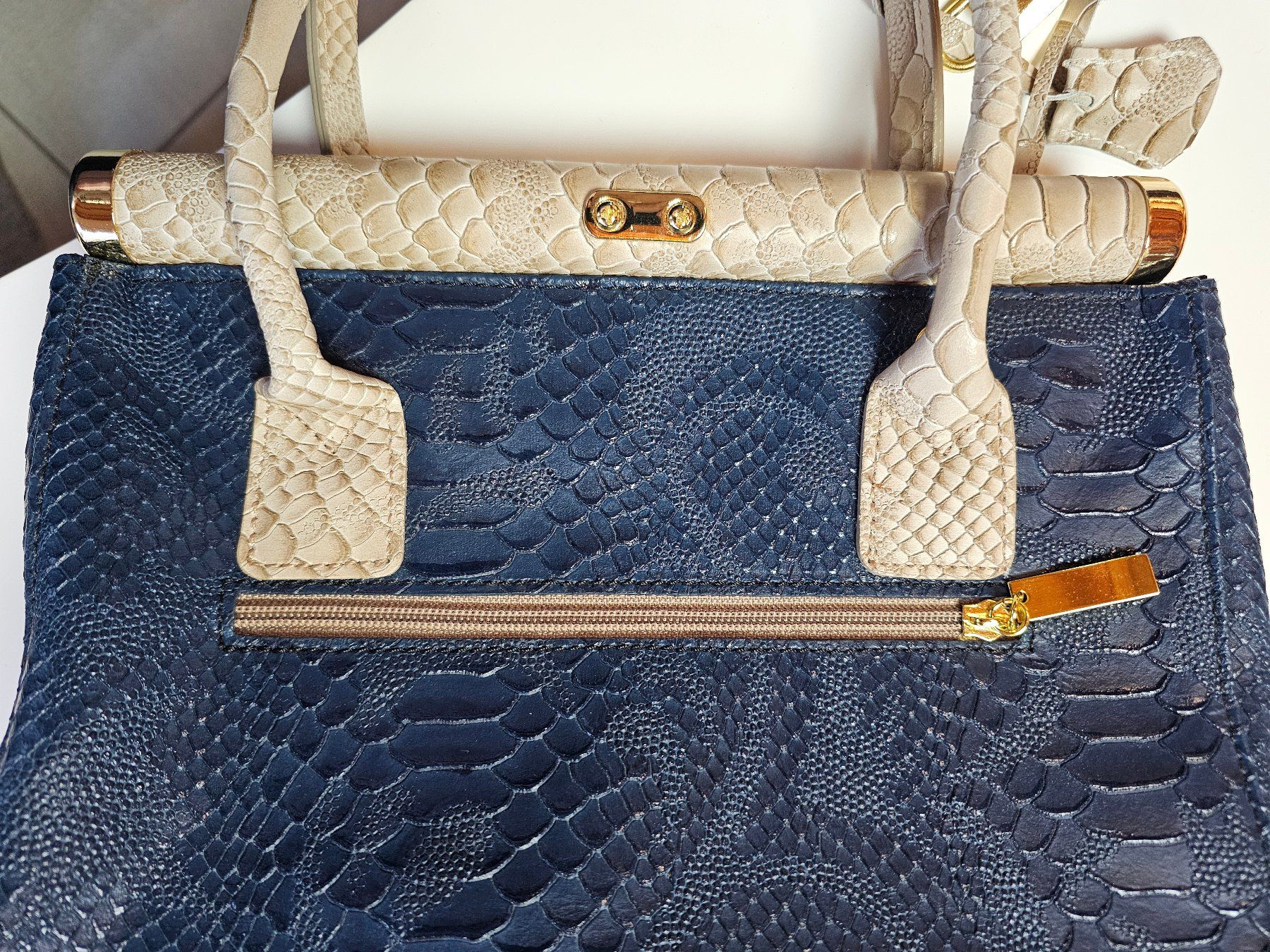 Borse da donna: Handtasche ; Marke Giada;  Made in Italy – Usato da Einigen venduto da Pretorius66 7