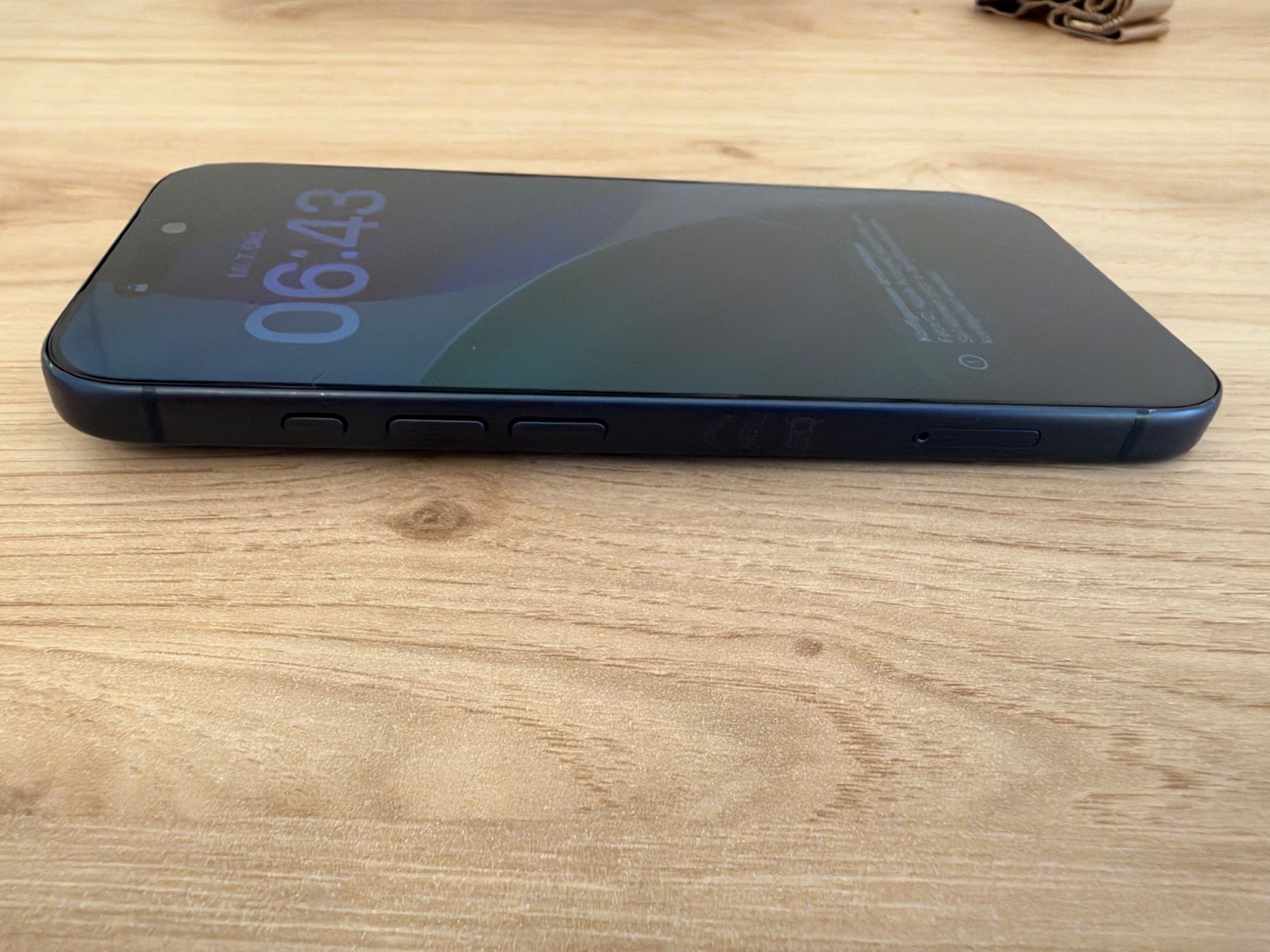 Apple Handys / Smartphones: iPhone 17 Pro – Gebraucht aus Therwil von Dan-F7 4