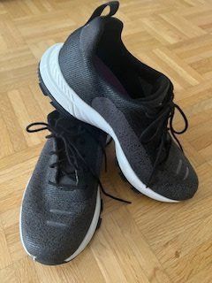 UYN Scarpe da uomo: uyn Schuhe Gr. 41, NEU! – Nuovo (secondo la descrizione) da Walenstadt venduto da ricamul 5