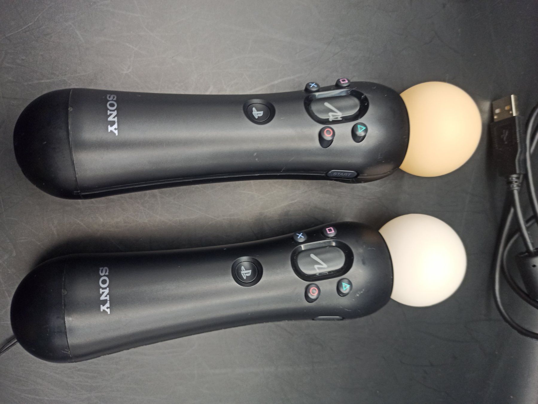 Sony Controller: 2x Original Sony PS Move Motion Controller / VR / PS4 / PS3 – Usato da Oberweningen venduto da mar_87mx 2