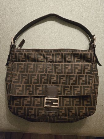 Fendi Mamma Baguette Large