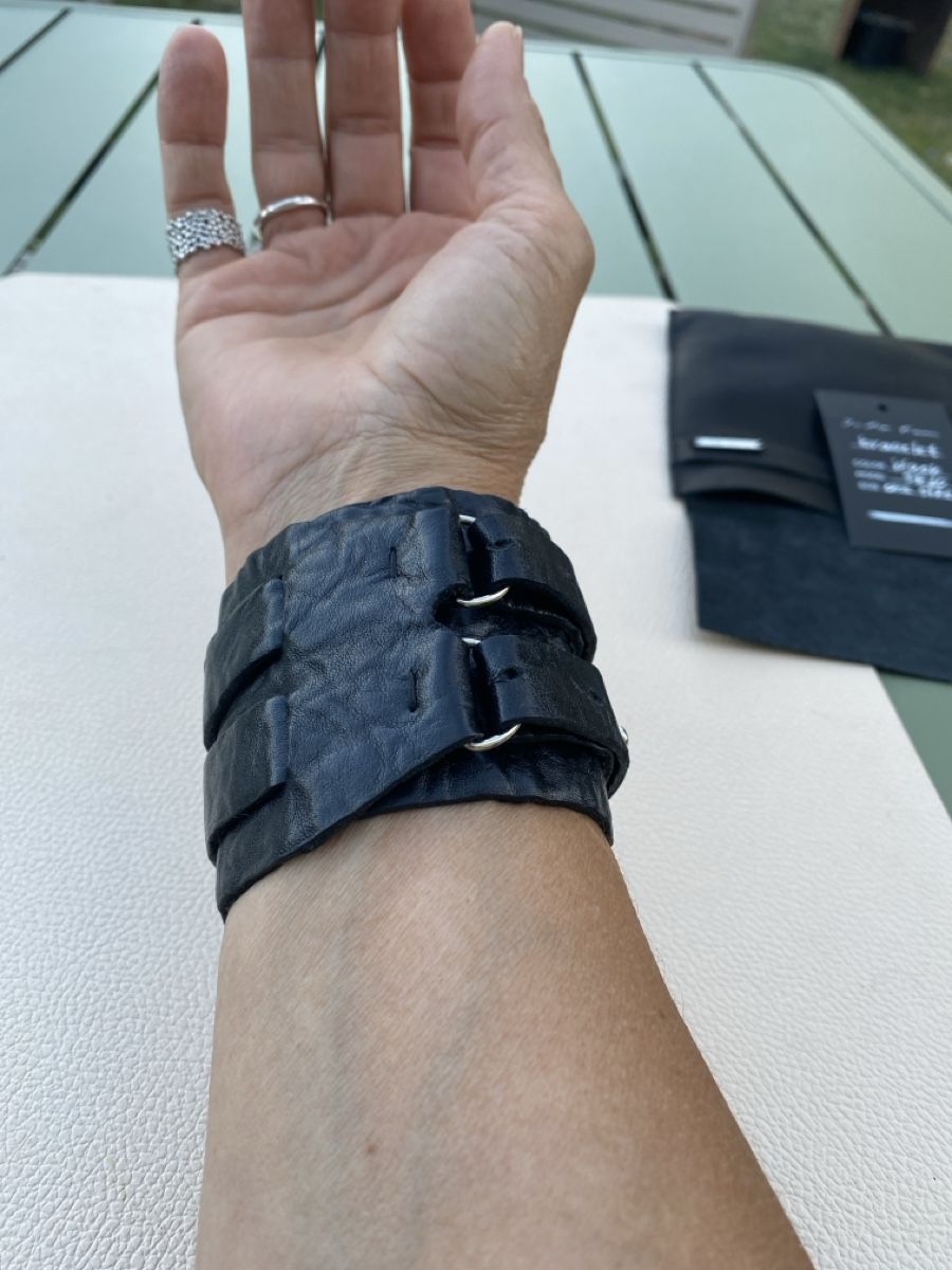Bracciali & Braccialetti: Bracelet cuir Julia Fom – Nuovo (secondo la descrizione) da Lonay venduto da Ikoko 1