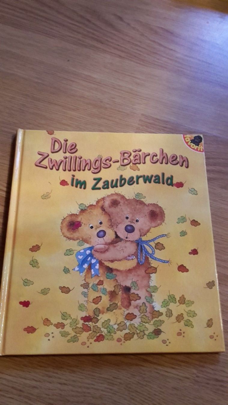Libri: Buch die Zwillingsbärchen im Zaiberwald – Nuovo (secondo la descrizione) da Schwarzenburg venduto da Flamingo07