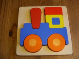 buntes Holzpuzzle für die ganz Kleinen, Lokomotive, Playtive