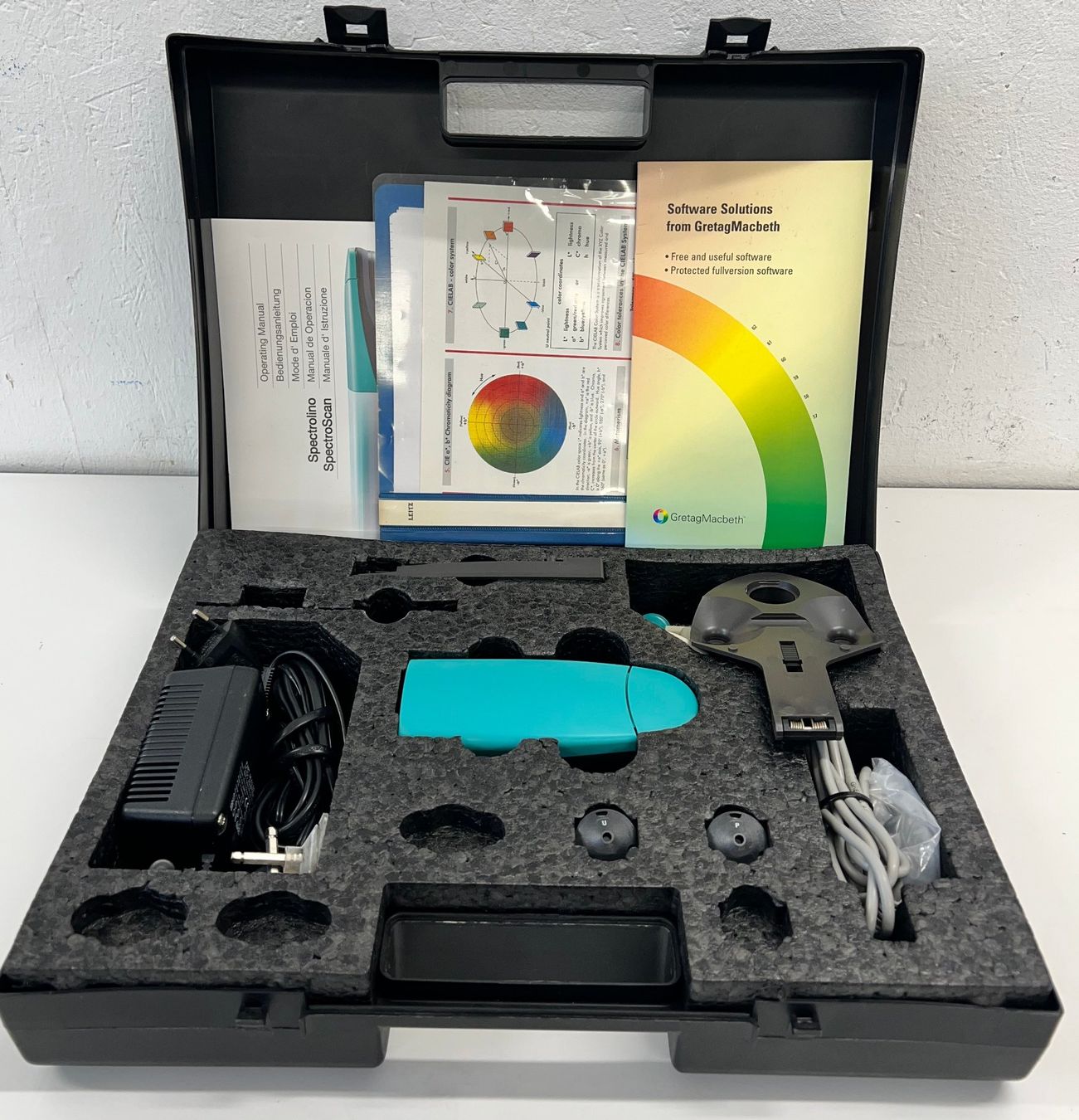 Accessori da laboratorio: Gretag Macbeth Spektrometer "Spectrolino" – Usato da Niederdorf venduto da LeptonAG_Labor 2