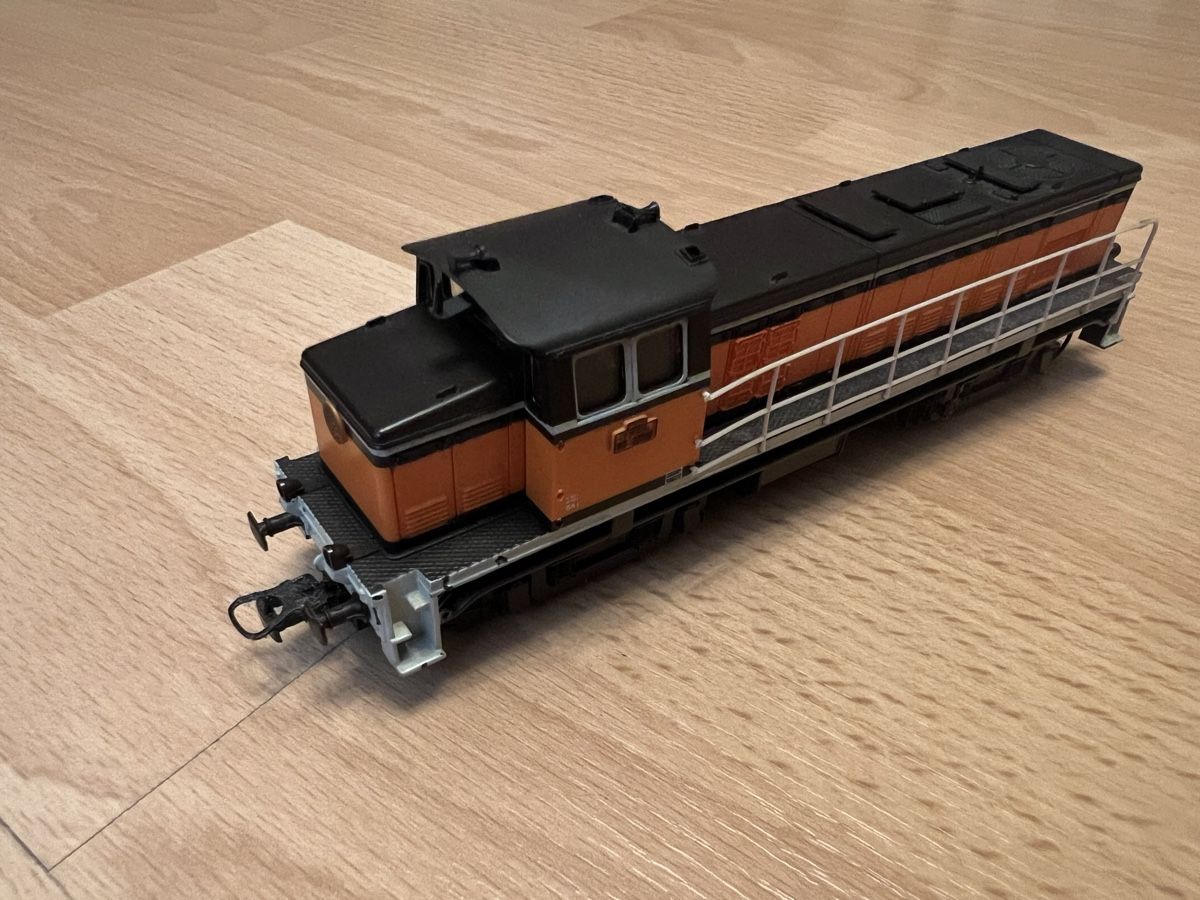 Roco Modellini di ferrovie: Roco Lokomotive SNCF orange – Usato da Gisikon venduto da ram_78bx 3
