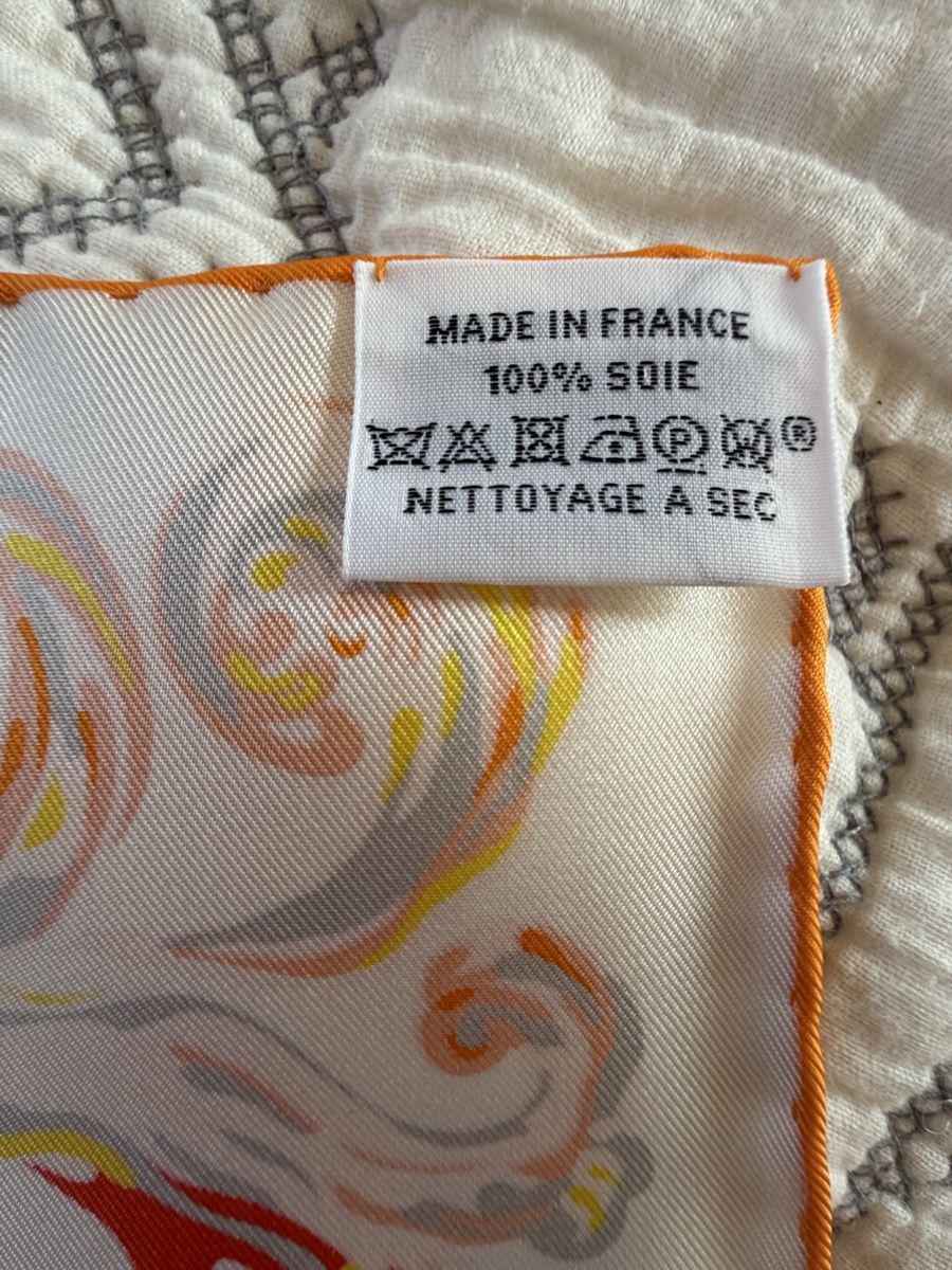 Hermès Foulard & Sciarpe: Carré Hermès 90 Émile et une nuits – Nuovo (secondo la descrizione) da Founex venduto da dom_bgr7 8