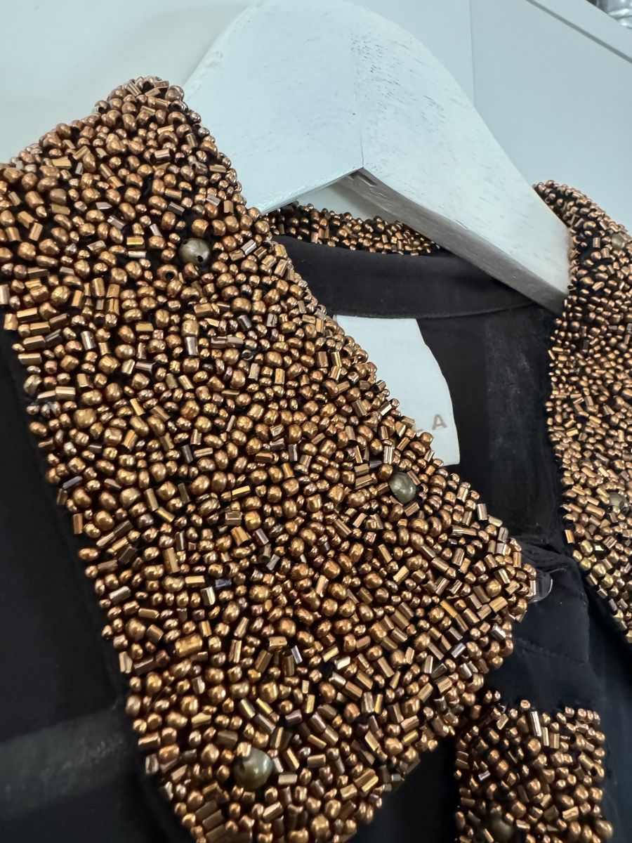 Vila Camicette: Schwarze durchsichtige Vila Bluse mit Perlen M – Nuovo (secondo la descrizione) da Richterswil venduto da Manu55555 2
