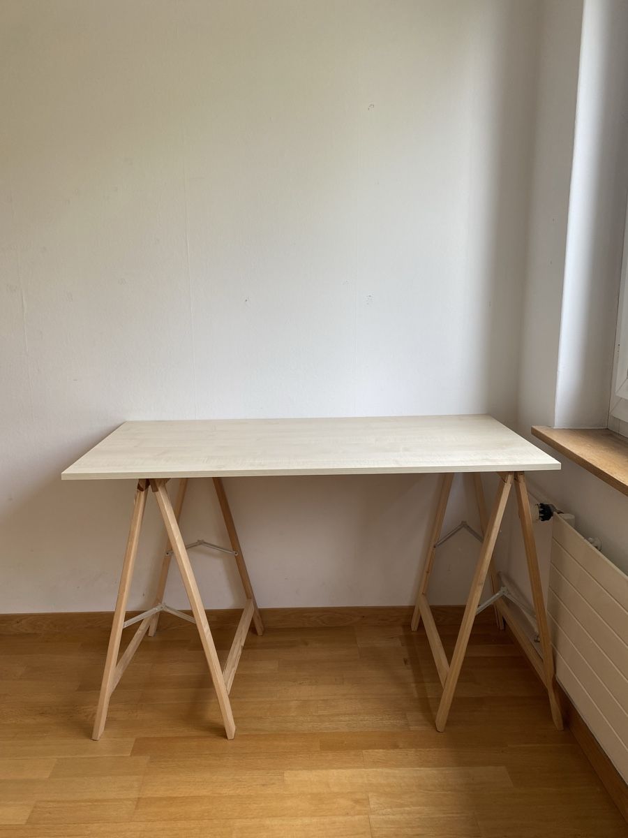 Scrivanie: Gratis Schreibtisch Holz – Nuovo (secondo la descrizione) da Bern venduto da moe_c2wj 1