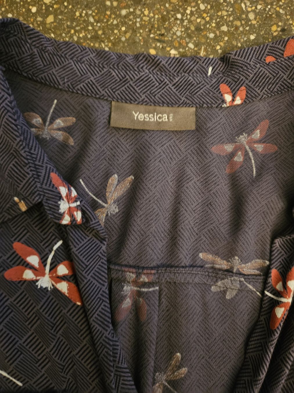 C&A Camicette: Yessica Langarmhemd mit Libellenprint, Gr. 38 blau – Nuovo (secondo la descrizione) da Anwil venduto da tamoos 3