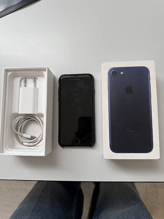 Portables: iPhone 7 – D'occasion à Luzern par per_mxf5