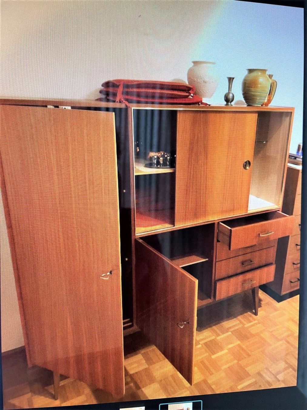 Cassettiere: +  HigHboArd +            60 eR JahRe – Usato da Winkel venduto da zeho