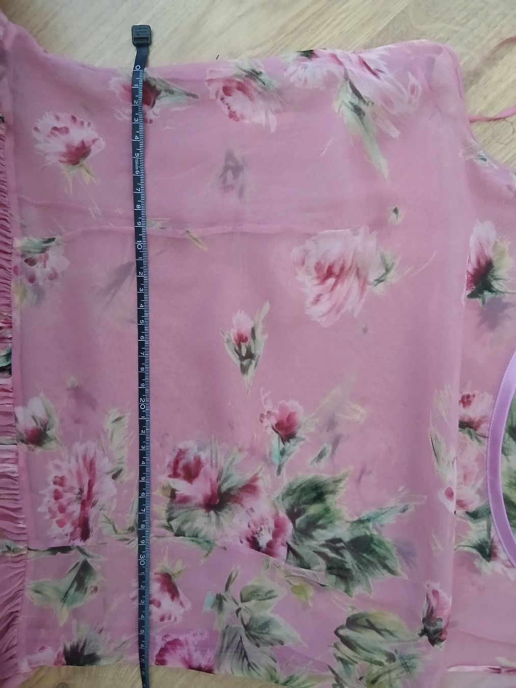 Max Mara Vestiti: Max Mara Studio Pink Silk Dress Floral – Nuovo (secondo la descrizione) da Wil SG venduto da tre_g2l7 7