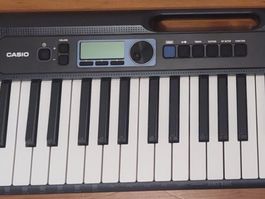 Casio CT-S300 Keyboard mit Zubehör