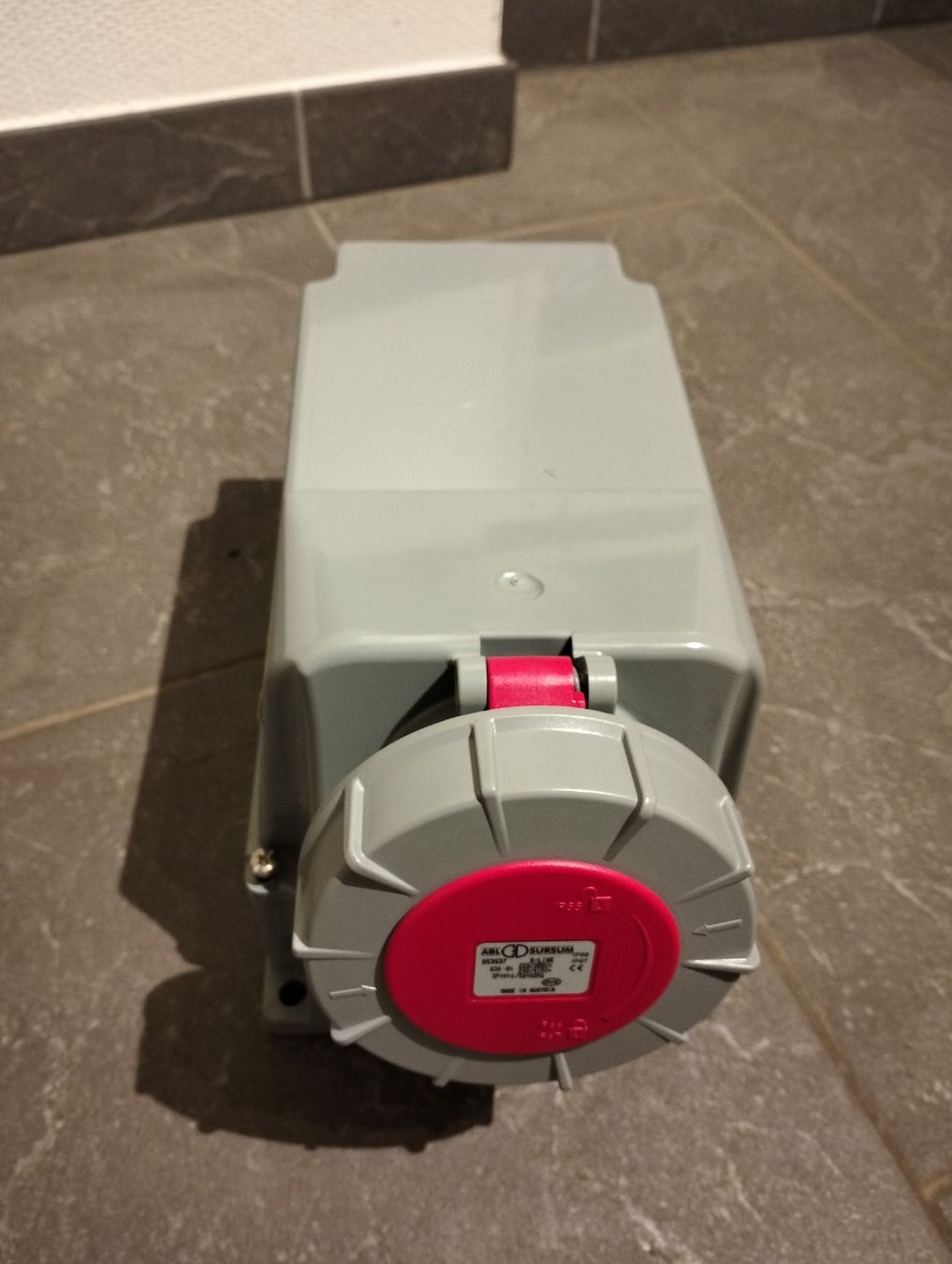 Spine: Wandsteckdose 63 Ampere – Nuovo e nell'imballaggio originale da Ursenbach venduto da ruge1 2