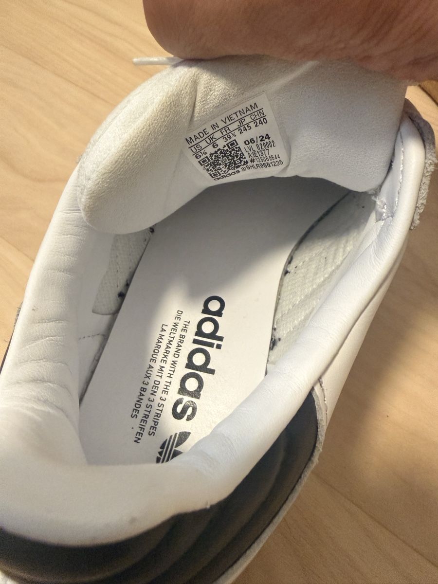 Adidas Damenschuhe: Adidas Samba – Gebraucht aus Siebnen von Body23 2