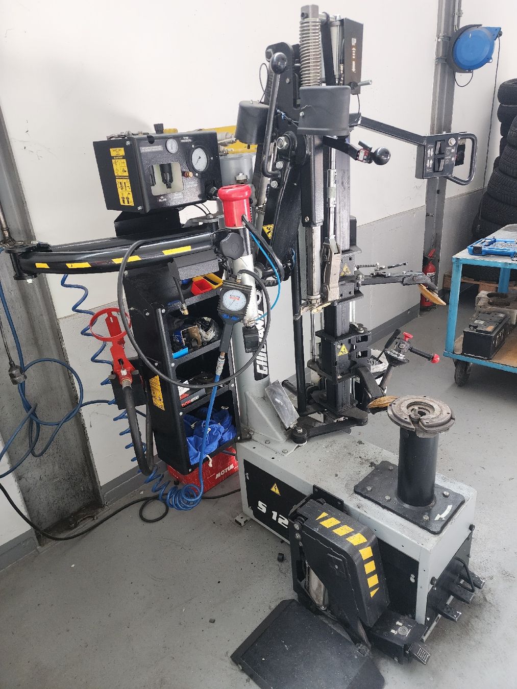 Alle Maschinen: Reifen Machine Giuliano S121  – Gebraucht aus Courtaman von mar_gvf7 4