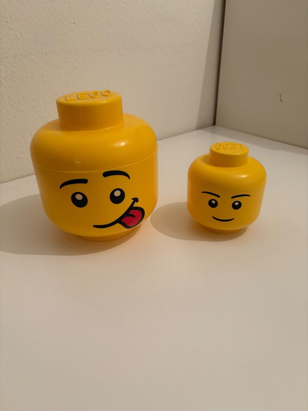 Lego Kit di costruzioni: Set de 2 boites LEGO – Usato da Chêne-Bougeries venduto da jool