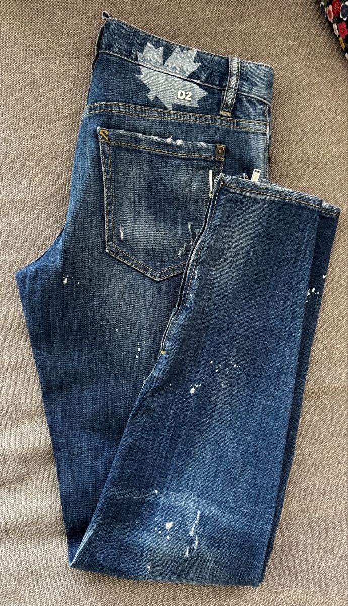 Dsquared2 Jeans: Original Dsquared2 Jeans, Size 40, Slim Fit, Stylish – Nuovo (secondo la descrizione) da Wallisellen venduto da Corinne.-