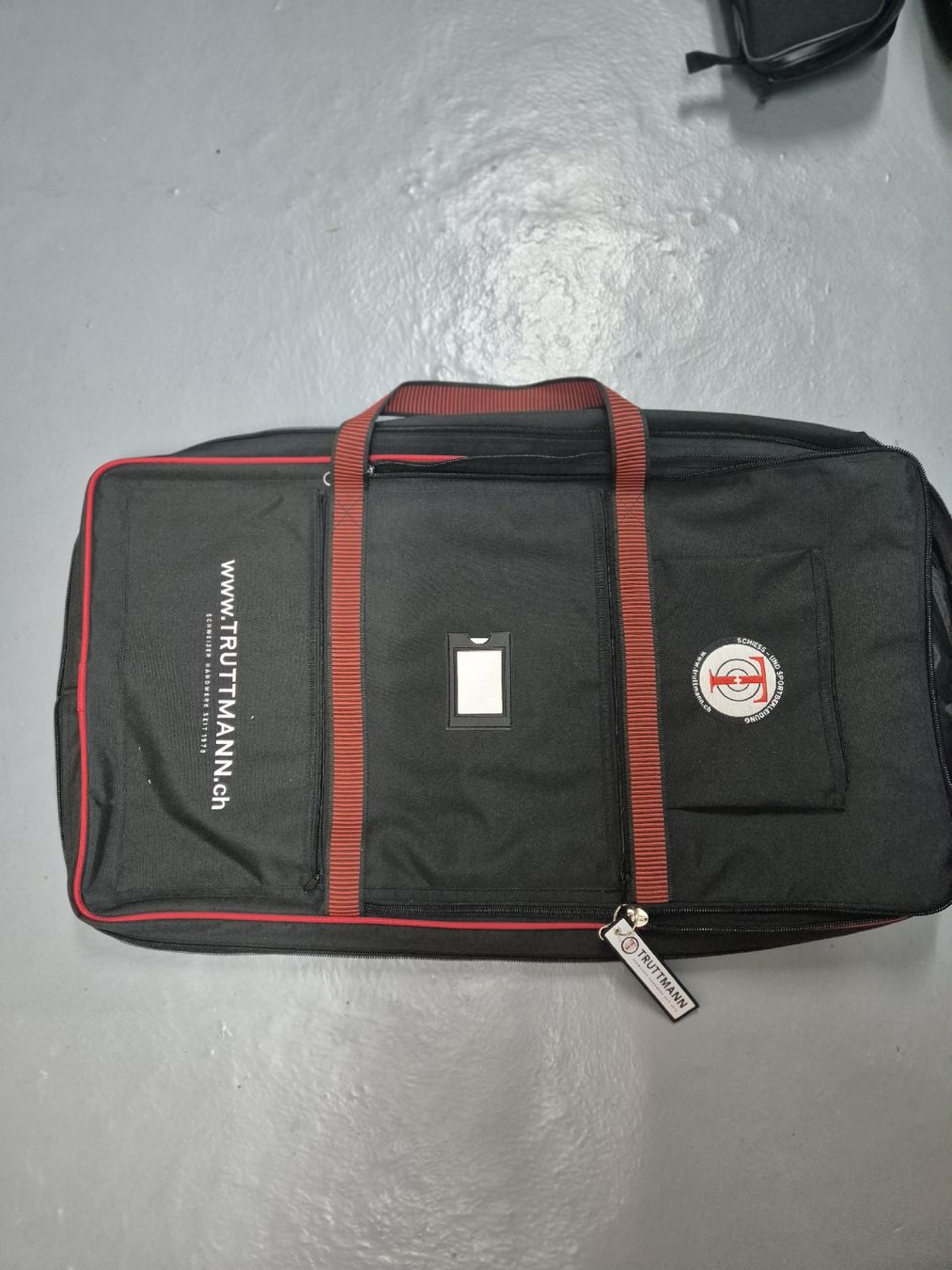 Taschen: Truttmann Kleider / Jacken Tasche Neu – Neu (gemäss Beschreibung) aus Wittnau von Walli03