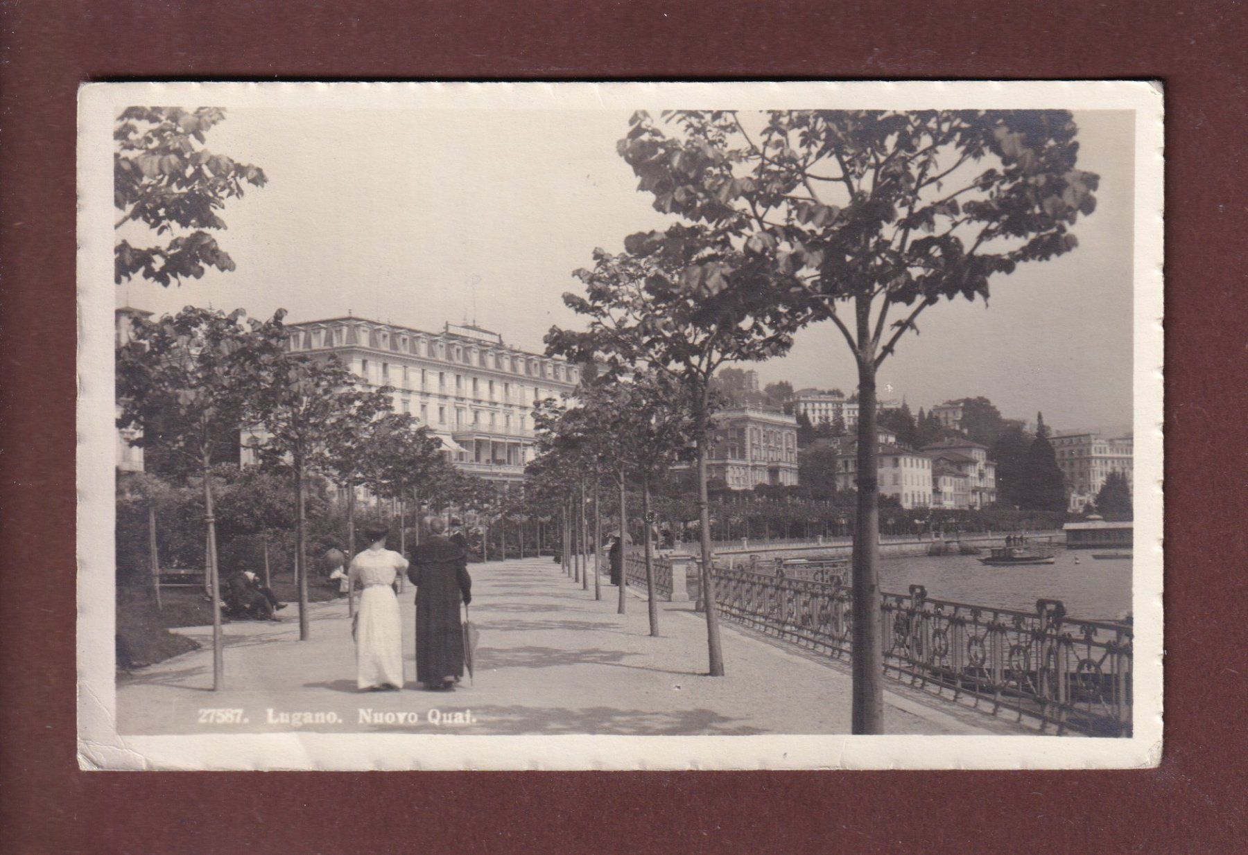 Cartoline postali: LUGANO - Nuovo Quai - 1920 – Usato da Pully venduto da nicecards