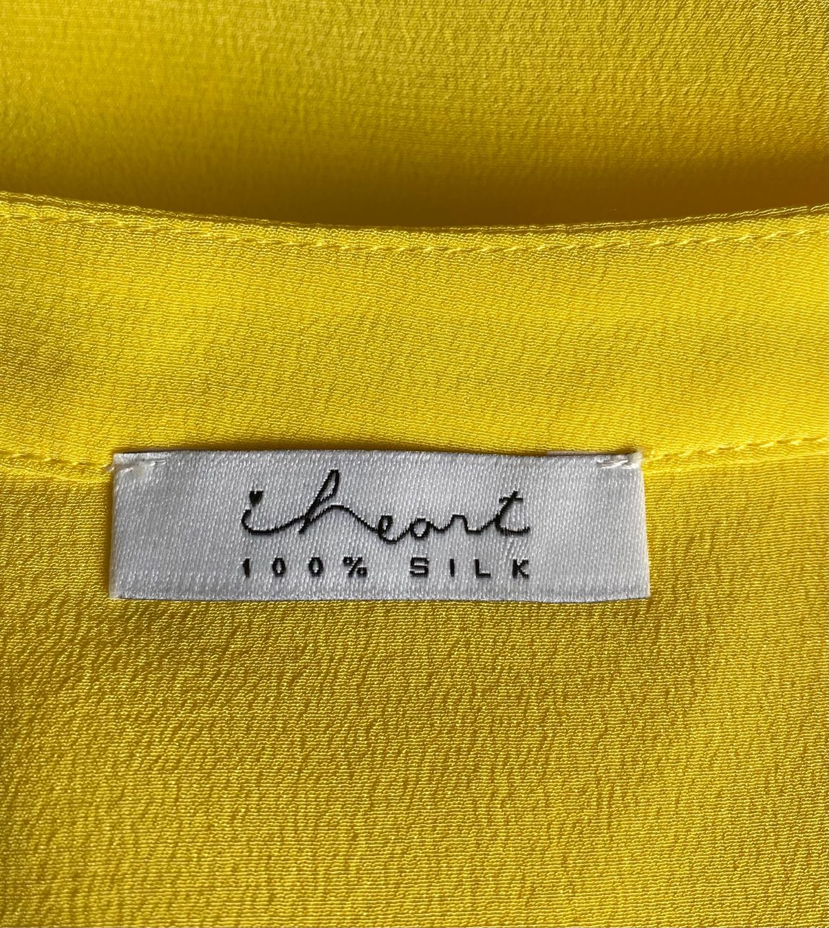 Camicette: iheart Bluse aus Seide Grösse XL – Usato da Oberwil BL venduto da Leni-Mischi 3
