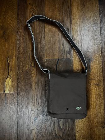 Lacoste Umhängetasche