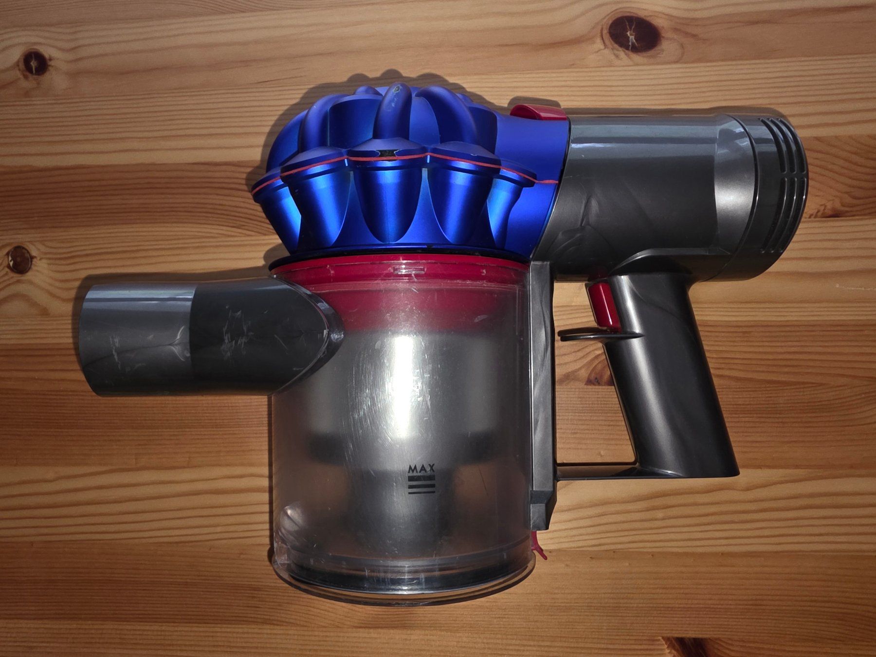 Dyson Staubsauger & Zubehör: Refresh Dyson V7 Staubsauger sauber, neuer Filter – Gebraucht aus Stein SG von nxr_vzv9 2