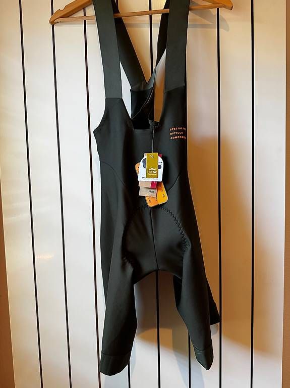 Specialized Pantaloni: Specialized Men's Prime Bib Shorts – Nuovo e nell'imballaggio originale da La Tour-de-Trême venduto da w.max