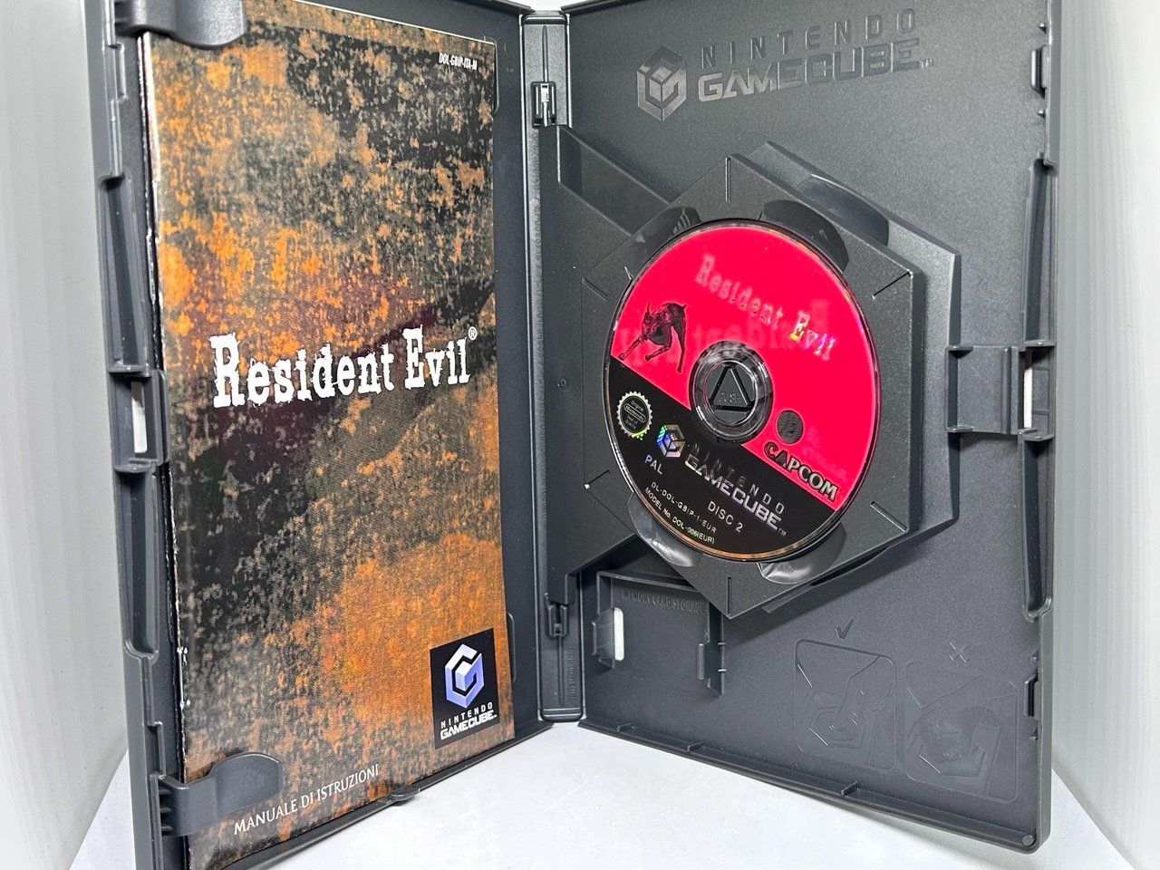 Nintendo Giochi: Resident Evil Nintendo GameCube – Usato da Giubiasco venduto da LorisVale 2